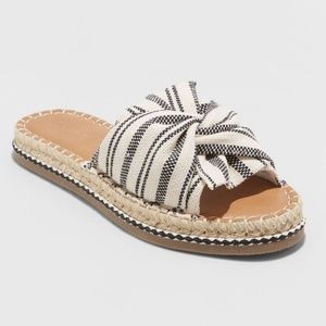 NWOT – Universal Thread Lila Knotted Espadrille Slide Sandals. Size 7.5